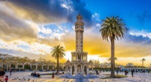historia y turismo en Izmir