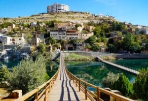 ALT=Halfeti Actual