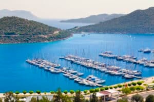 puerto de la peninsula de kas
